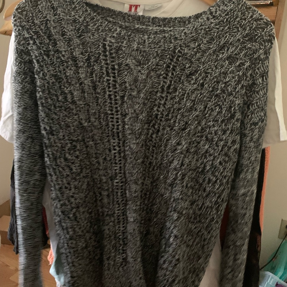 Knit sweater